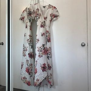 Miss Me White Floral Maxi Dress SIZE M